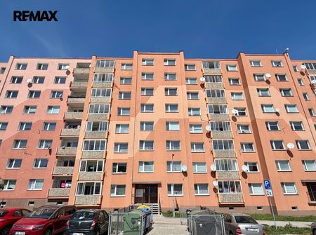 Pronájem bytu 1+1 v osobním vlastnictví 34 m², Jirkov - Photo 2