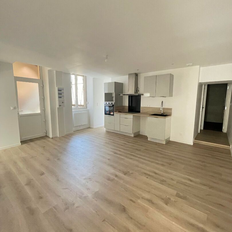 Location Appartement 3 pièces 78m² - Photo 1
