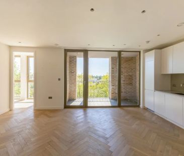 2 bedroom flat to rent - Photo 2