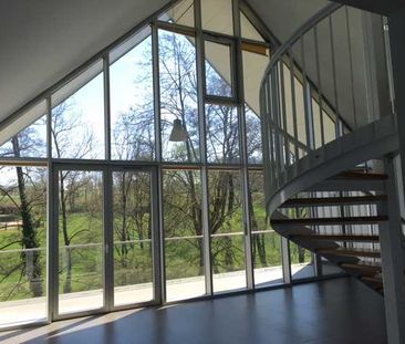 Location Appartement 5 pièces 155m² - Photo 1