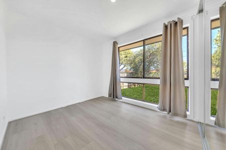 Comfort, Space & Lifestyle in the Heart of Melton South!! - Photo 3