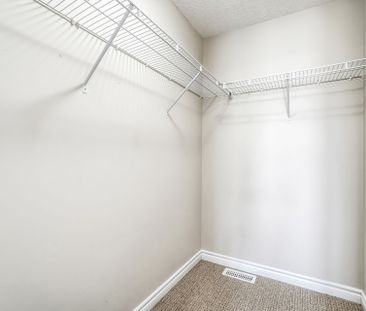 For Lease - 44 Acker Street, Guelph, Ontario - Photo 3