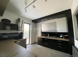 Μονοκατοικία για ενοικίαση - Καλύβια Θορικού, - Photo 4