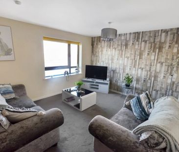 The Decks, Runcorn, WA7 1GH - Photo 4