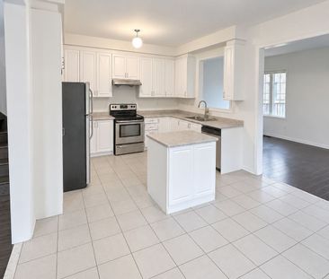 For Lease - 1260 Mccron Crescent, Newmarket, Ontario - Photo 3