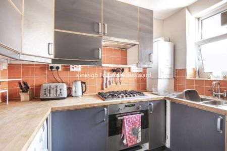 Bowling Green Street, Kennington SE11 - Photo 2