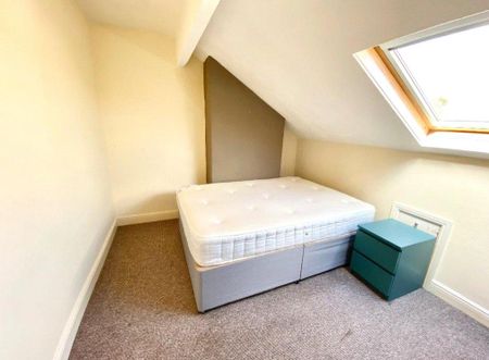 4 bedroom property to rent - Photo 3