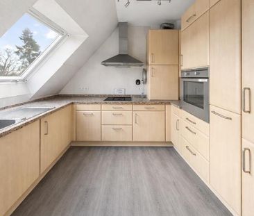 Helle schön geschnittene 4-Zi. Dachgeschoss-Wohnung - Photo 3