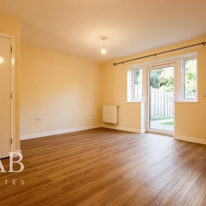 2 bedroom terraced house to rent - Photo 1