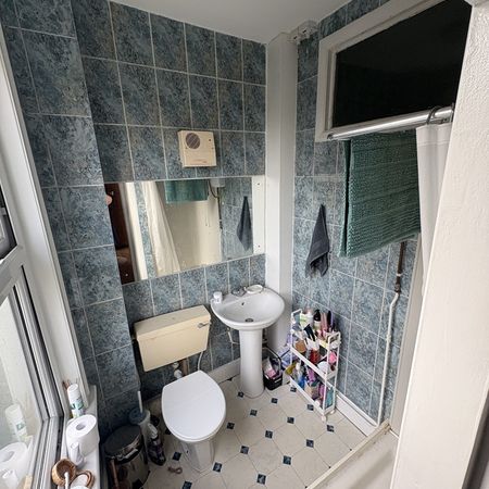 1 Bed Flat, Manor Gardens, N7 - Photo 3