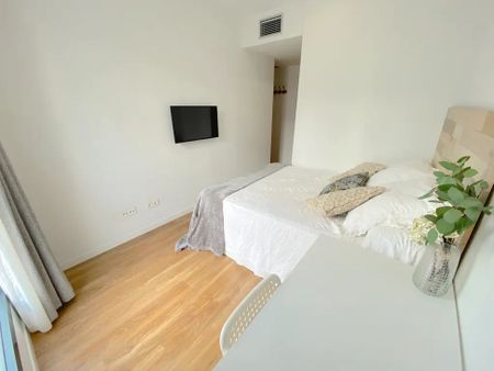 Avenida de Miraflores, Sevilla, Andalusia 41008 - Photo 4