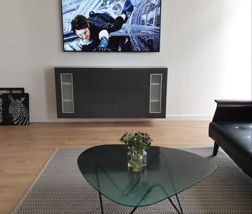 3 Bed Penthouse, Renfield Street, G2 - Photo 3