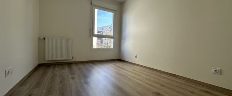 ANNEMASSE À LOUER APPARTEMENT T4 AVEC TERRASSE, CAVE ET - Photo 1