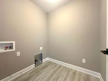 For Lease - 1232 Monblanc Crescent, Russell, Ontario - Photo 5