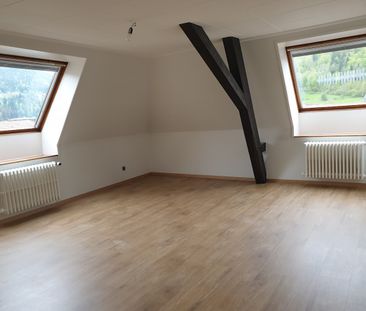 Grand appartement de 4,5 pièces avec ascenseur au centre du village - Photo 6