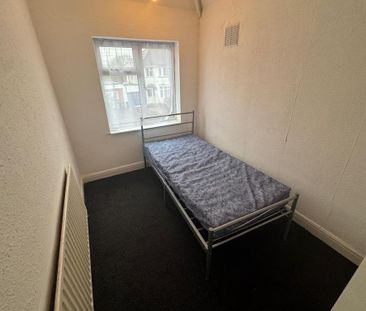 3 bedroom detached house to rent - Photo 5