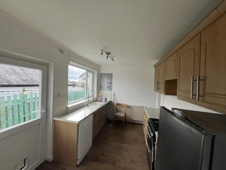 3 bedroom detached house to rent - Photo 5