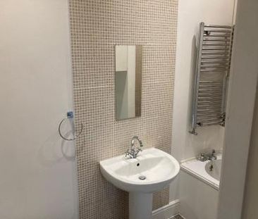 Queens Park Avenue, Stoke-on-Trent, ST3 - Photo 4