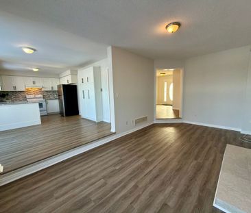 For Lease - 302 Livingstone Street Unit# UPPER, Barrie, Ontario - Photo 1