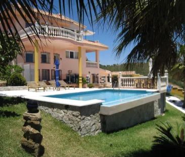 Alquiler de piso en Calle Erizos, 281 - Photo 2