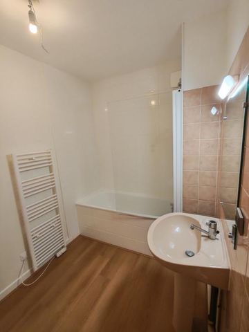 Location Appartement 2 pièces 57m² NANCY 54000 - Photo 4