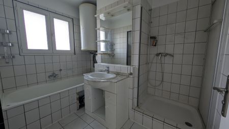 Location Appartement 3 pièces 70m² ST LOUIS 68300 - Photo 5