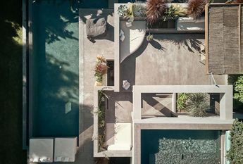 Luxury Villa for rent in Marbella Del Este, Andalusia