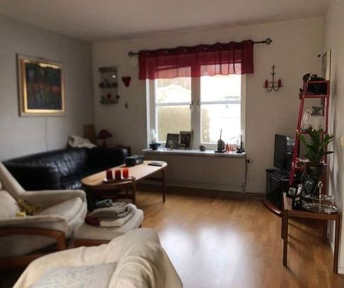 Radhus 97 kvm i Mölnlycke. Barnvänligt och sjönära. - Foto 1