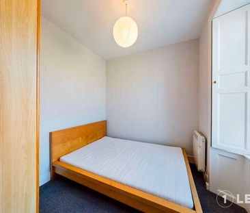 Causewayside, Newington, Edinburgh, EH9 - Photo 3