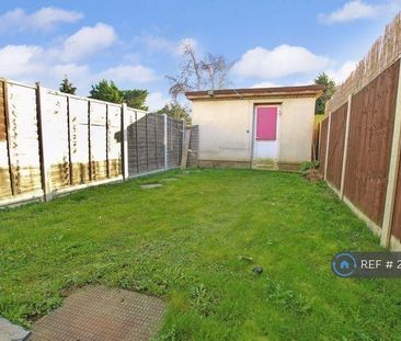 2 bedroom end of terrace house to rent - Photo 6