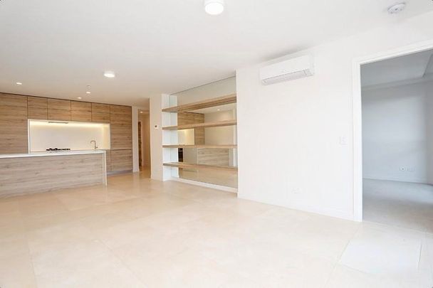 602/12 Queens Road, Melbourne, VIC, 3004 - Photo 1