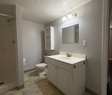 2-684 Davis Dr, Kingston, ON K7M 7X3 - Photo 6