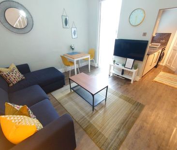 Chiswell Street, Liverpool. - Photo 4