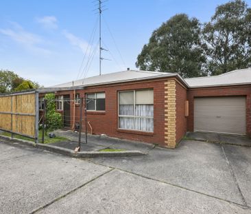 6/415 Learmonth St, Buninyong VIC 3357 - Photo 3