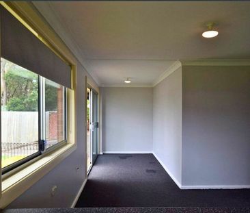Charming 1-Bedroom Rental in Bomaderry - Photo 4
