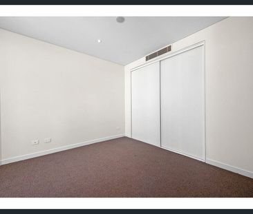 SLEEK AND SPACIOUS 1 BEDROOM WITH STUDY APARTMENT IN LYRIQUE LANE - Photo 2