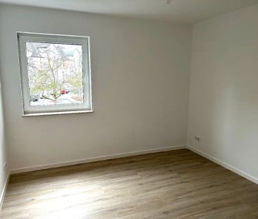 Großzügige 3-Zimmer-Wohnung mit Aufzug und 2 Balkonen in Leverkusen... - Photo 3