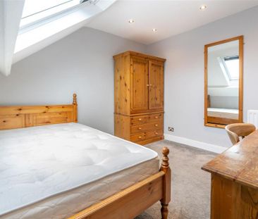 6 bedroom terraced house to rent - Photo 1