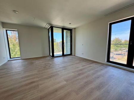 Te huur: Appartement Burgemeester Michiels van Kessenichpassage in Maastricht - Foto 2