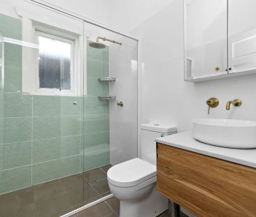 Character & Convenience in the Heart of Kingswood - Photo 4