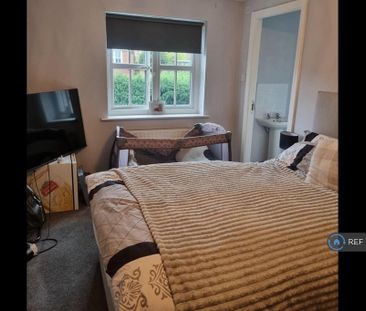 3 bedroom detached house to rent - Photo 3