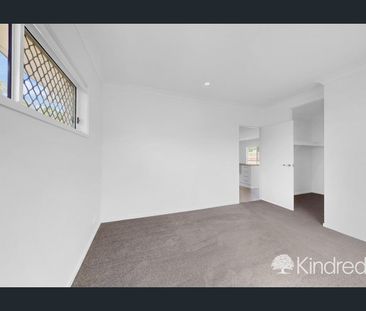 Modern Home with Spacious Living and Convenient Location! - Photo 1