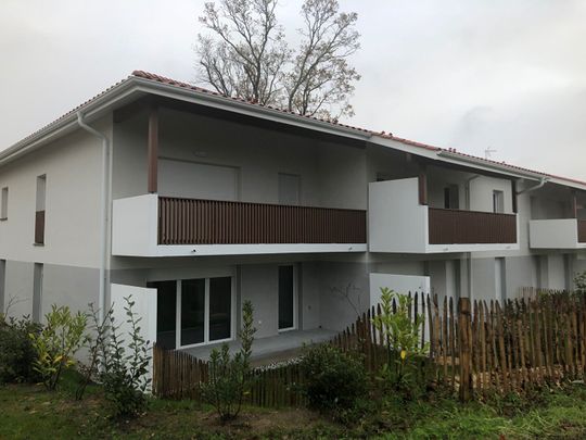 Location Appartement 4 pièces 83m² - Photo 1