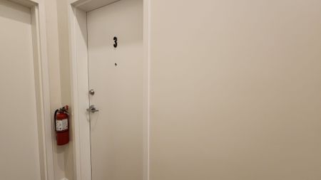 For Lease - 261 Front Street Unit# 3, Belleville, Ontario - Photo 4