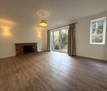 5 bedroom detached house to rent - Photo 4