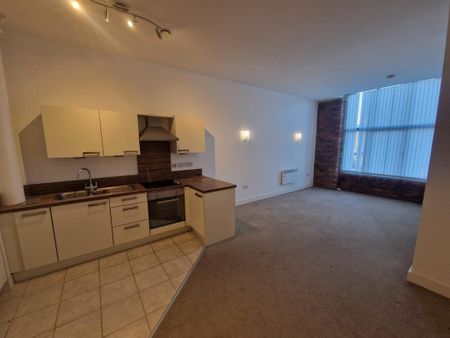 2 bedroom flat to rent - Photo 2