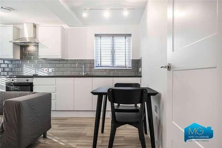 High Street, Barnet, EN5 - Photo 5