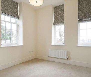 Longley Road, Chichester, PO19 - Photo 4