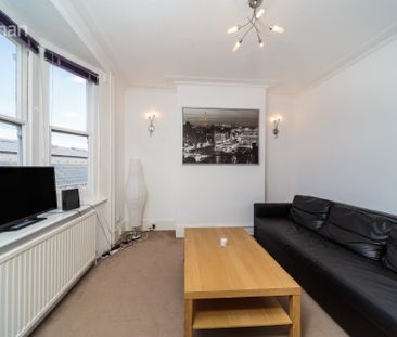 2 bedroom maisonette to rent - Photo 1