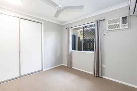 22 Gambia Drive, Rasmussen QLD 4815 - House For Rent | Domain - Photo 3